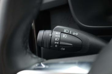 Volvo C40 Recharge Core — photo 7