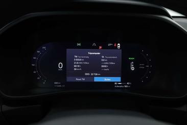 Volvo C40 Recharge Core — photo 9