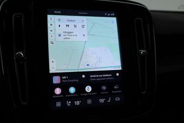 Volvo C40 Recharge Core — photo 12