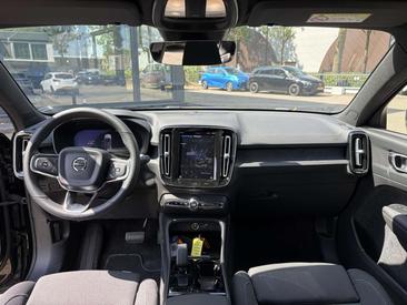 Volvo C40 Recharge Core — photo 9