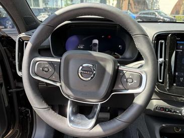 Volvo C40 Recharge Core — photo 17