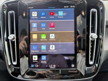 Volvo C40 Recharge Core — photo 19