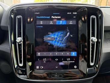 Volvo C40 Recharge Core — photo 21