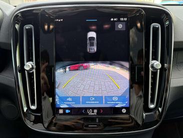 Volvo C40 Recharge Core — photo 22