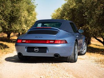 Porsche 993 Carrera — photo 7