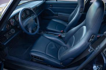 Porsche 993 Carrera — photo 4