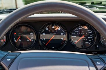Porsche 964 II Carrera — photo 14