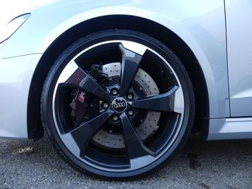 Audi RS3 Sportback — photo 20