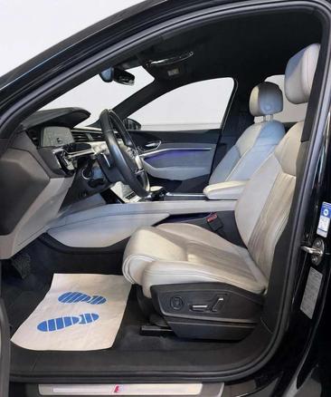Audi E-tron S Line 55 — photo 11