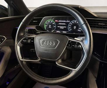 Audi E-tron S Line 55 — photo 19