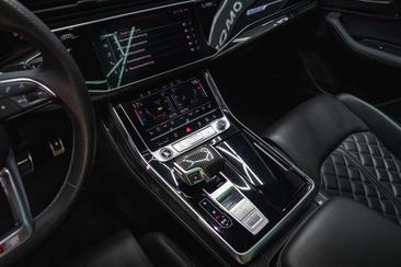 Audi Q7 Competition Plus 50 TDI — photo 39