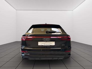 Audi Q8 S Line 50 TDI — photo 5