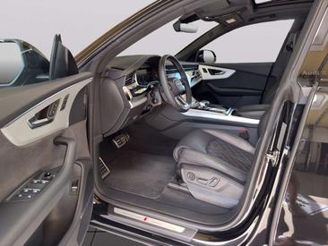 Audi Q8 S Line 50 TDI — photo 23