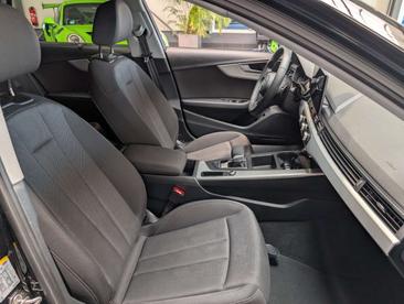 Audi A4 Avant 35 TFSI — photo 11