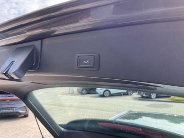 Audi A4 S Avant 40 TFSI — photo 12