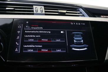 Audi E-tron S Line Black 55 — photo 21