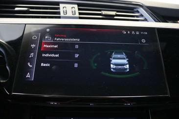 Audi E-tron S Line Black 55 — photo 23