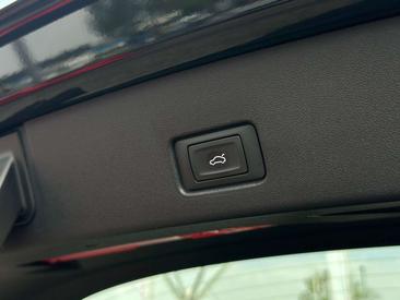 Audi Q4 E-tron 35 E-tron — photo 7