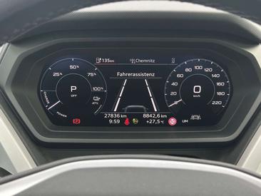 Audi Q4 E-tron 35 E-tron — photo 13