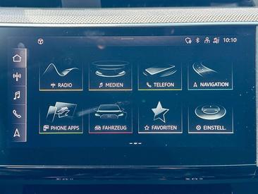 Audi Q8 E-tron S Line Black 55 — photo 20