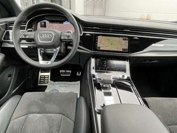 Audi RSQ8 Black Matrix Dynamik 4.0 TFSI — photo 10
