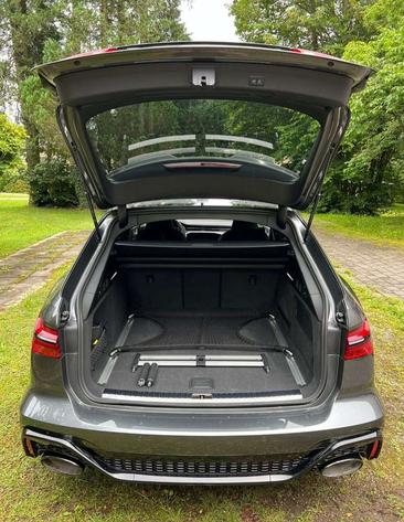 Audi RS6 Avant Performance — photo 7