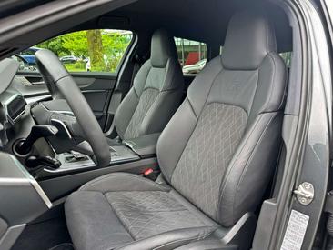 Audi S6 Avant TDI — photo 10