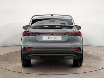 Audi Q4 E-tron Sportback 40 — photo 2