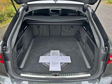 Audi S6 Avant TDI — photo 27