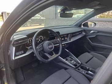 Audi A3 S Line 45 TFSI E Competition — photo 5