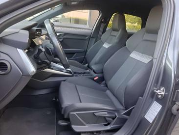 Audi A3 S Line 45 TFSI E Competition — photo 7
