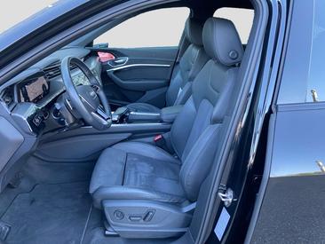 Audi E-tron S Line 55 — photo 7