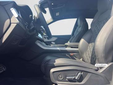 Audi SQ8 TFSI — photo 12