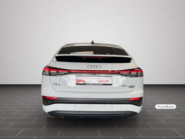 Audi Q4 E-tron 50 — photo 6