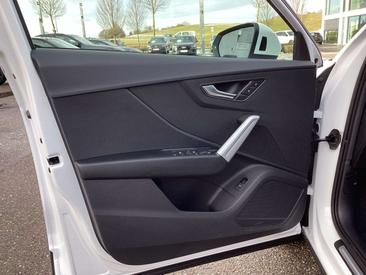 Audi Q2 Advanced 35 TFSI — photo 14