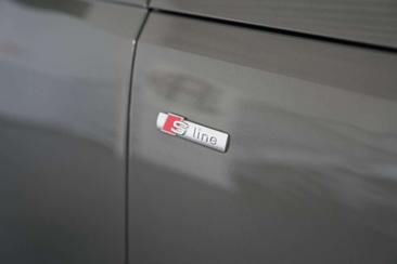 Audi A4 S Line 40 TFSI — photo 8