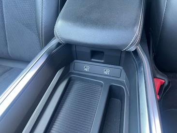 Audi E-tron S Line 50 — photo 20