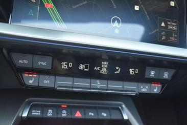 Audi A3 Sportback 2.0 TFSI — photo 23