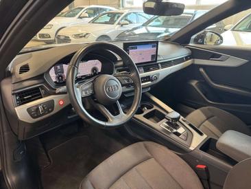 Audi A4 40 TDI — photo 9