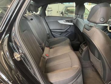 Audi A4 40 TDI — photo 15