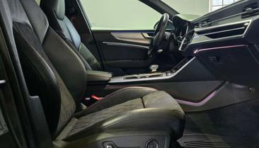 Audi S6 Avant 30 TDI — photo 24
