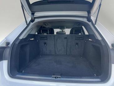 Audi A4 S Line 40 TDI — photo 4