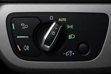 Audi A4 Avant 35 TFSI — photo 9