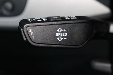 Audi A4 Avant 35 TFSI — photo 11