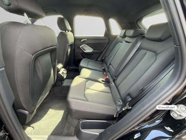 Audi Q3 S Line 35 TDI — photo 14