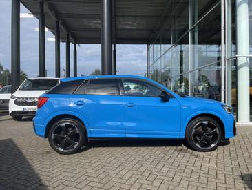 Audi Q2 S Line 35 TDI — photo 16