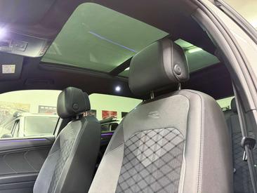 Volkswagen TIGUAN 4Motion R-Line — photo 12