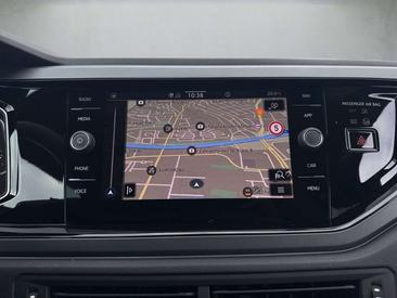 Volkswagen Taigo R-Line — photo 10