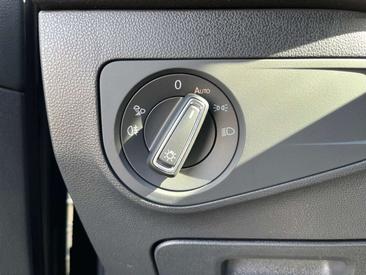 Volkswagen TIGUAN R-Line 4Motion — photo 13