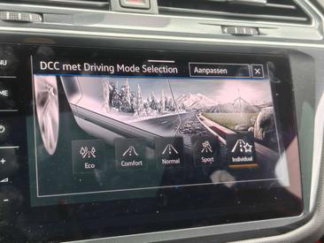 Volkswagen TIGUAN 4Motion R-Line — photo 30